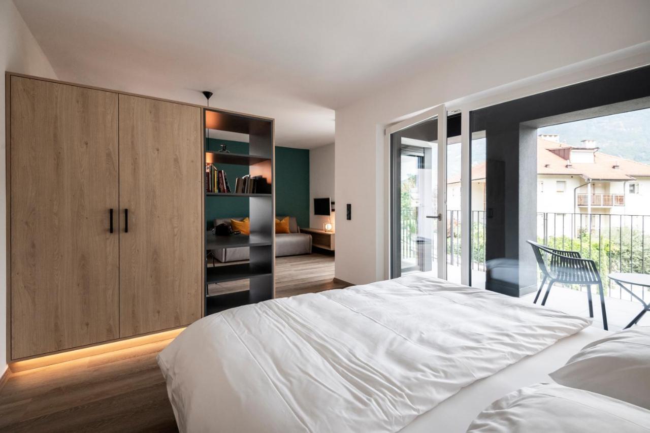 Sambucus Apartments -Premium Apartments For You And Your Dog Lana Eksteriør billede