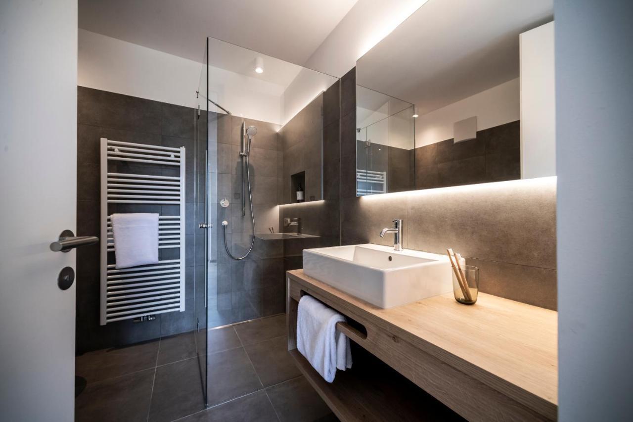 Sambucus Apartments -Premium Apartments For You And Your Dog Lana Eksteriør billede